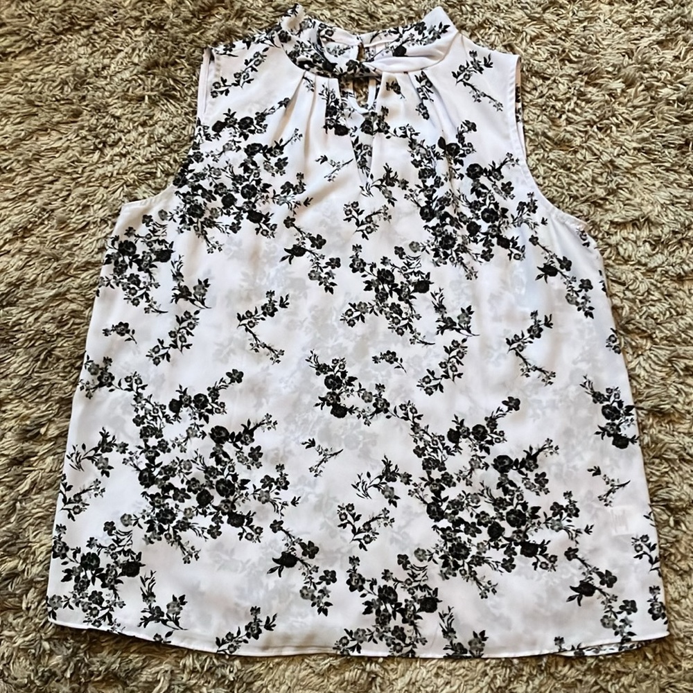 Women’s Elle Black and White Tank Blouse